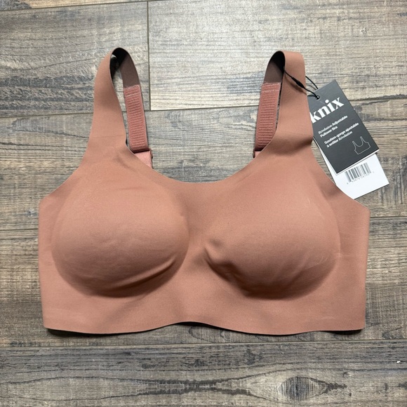 knix Other - Knix Revolution Adjustable Pull Over Bra